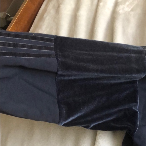 Adidas velvet crew neck - Picture 3 of 5